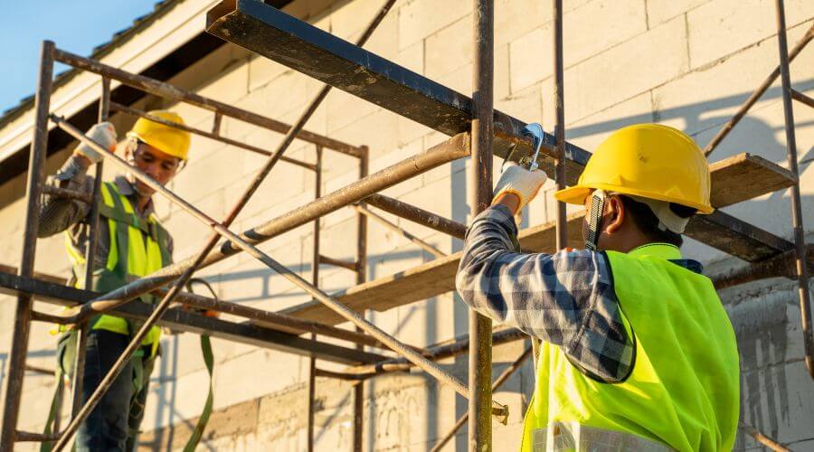 Professional fairlawn roofing services in Felch, MI